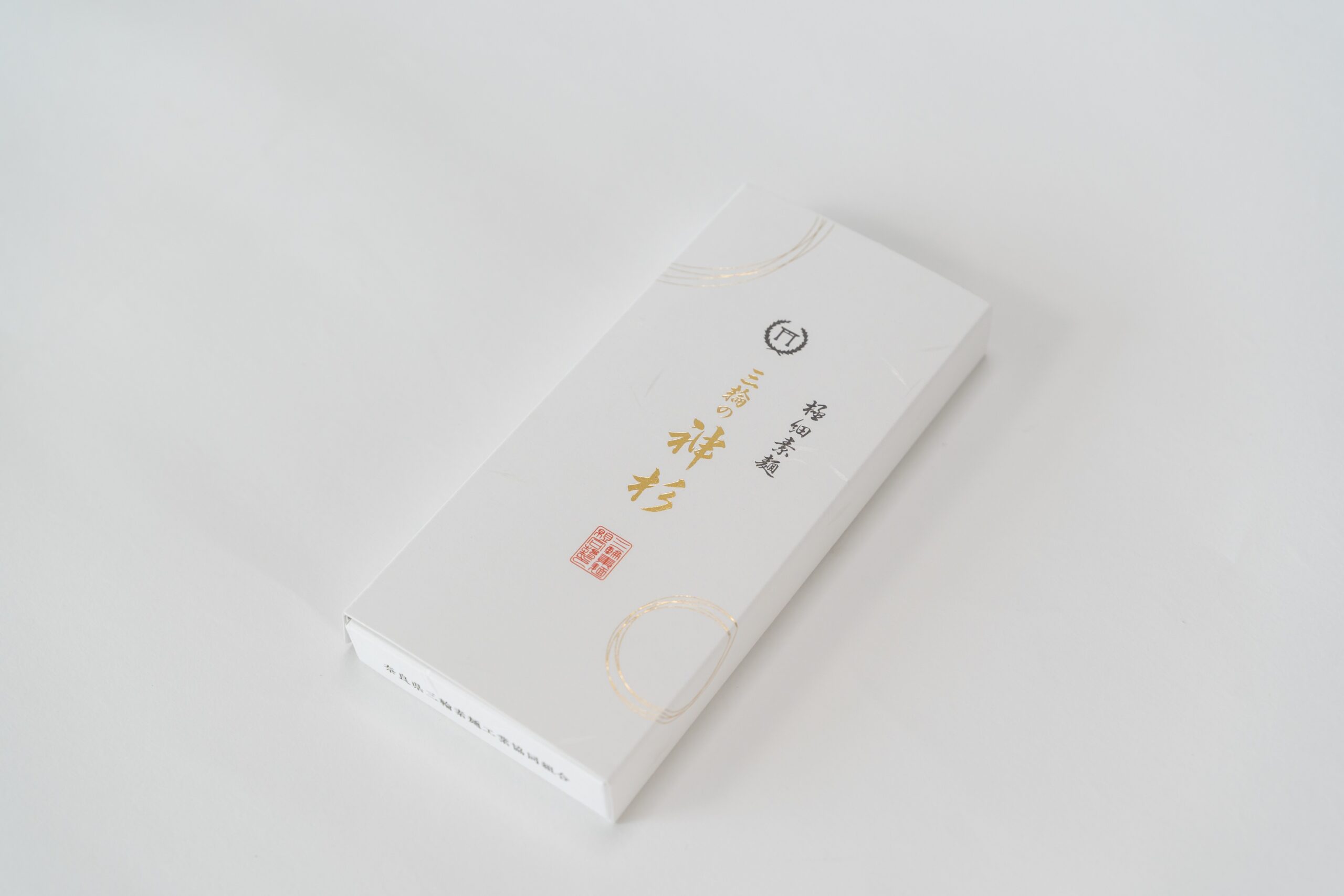 奈良県三輪素麺工業協同組合｜「三輪の神杉」紙箱パッケージデザイン